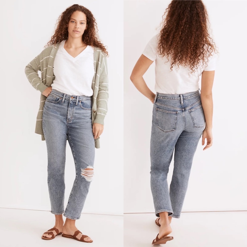 NWT Madewell Jeans The Girljean in Berryton Wash: Distressed Edition